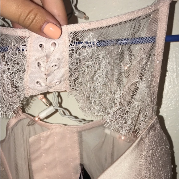 Victoria’s Secret Sexy Push Up bra 34C pink lace - Picture 4 of 6